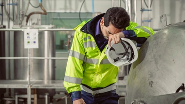 Les métiers d'ouvriers non qualifiés (manutention, chaines de production), au contact du public ou dans le soin, sont considérés comme les "moins soutenables"