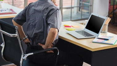 Mal de dos chronique : pourquoi il faut choisir une activité physique adaptée