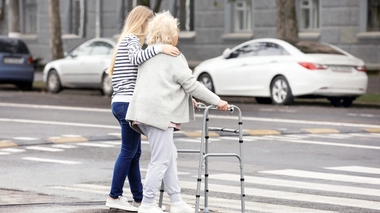 Et si vous vous mettiez dans la peau d'une personne âgée ?