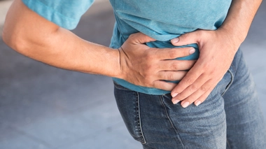 Douleurs persistantes après une chirurgie de la hanche : quelles solutions ?