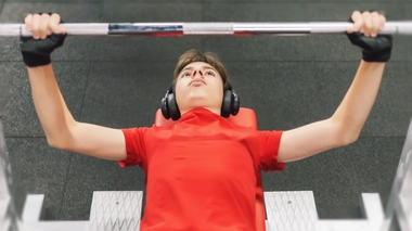 La musculation fait partie des sports les plus attractifs pour les jeunes