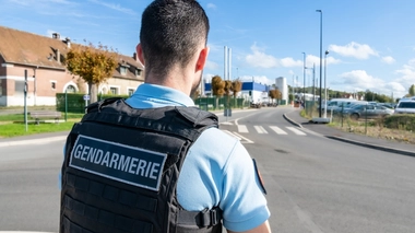 Jusqu'à présent, le ministère des Armées, dont le service de santé régit le recrutement des gendarmes et des pompiers militaires, s'était toujours refusé à modifier le "Sigycop"
