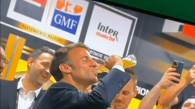 Le binge drinking concerne principalement les jeunes, en particulier ceux âgés entre 15 et 25 ans