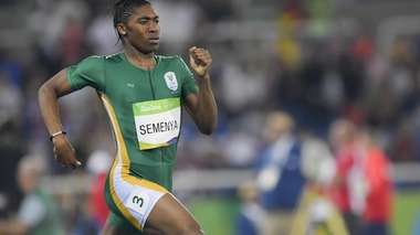 En 2016, aux Jeux Olympiques de Rio de Janeiro au Brésil, Caster Semenya remporte son 2e titre olympique du 800 mètres après celui obtenu à Londres