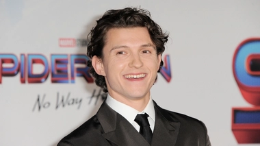 Tom Holland a complètement arrêté l'alcool il y a plus d'un an