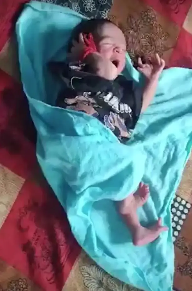 La fillette se porte bien