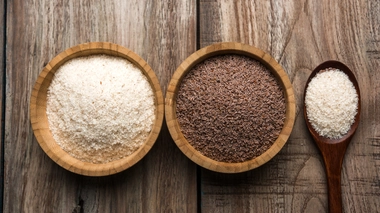 Le psyllium est un aliment riche en fibres solubles qui jouent un rôle primordial dans le cadre d’une constipation