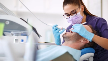 Il est de plus en plus difficile de trouver un dentiste dans certaines villes de France