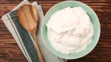 Le skyr coûte trois à six fois plus cher qu’un fromage blanc allégé, produit laitier qui s’en rapproche le plus.