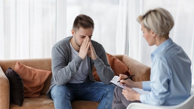 Quelle est la différence entre un psychologue, un psychothérapeute et un psychiatre ?