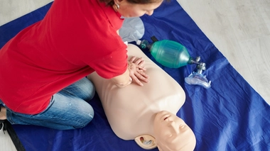 Premiers secours : apprenez les gestes d'urgence
