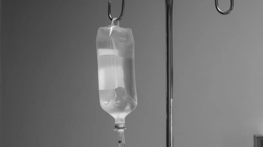 Dans la poche de perfusion, des anesthésiques locaux non utilisés d'ordinaire ont été découverts