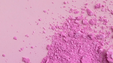 La "cocaïne rose", qui se présente sous forme de poudre rose, a été repérée pour la première fois en France en 2022