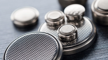 Les piles mesuraient chacune 1,3 cm de largeur