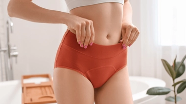 La culotte menstruelle ou culotte de règles, est un sous-vêtement doté d'une zone absorbante permettant d'absorber le flux menstruel.
