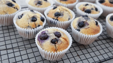 Les muffins à la myrtille et à la coco