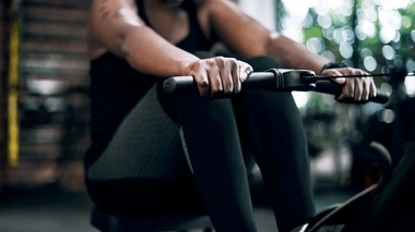 Y a-t-il un temps minimal conseillé pour la pratique de la musculation ?