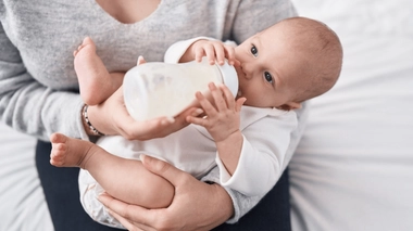 Plusieurs paramètres peuvent influencer la formation du microbiote chez le nourrisson, comme l'alimentation