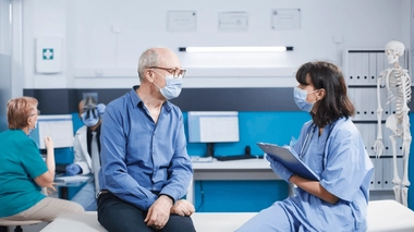 Dorénavant, le port du masque est à nouveau obligatoire au sein des hôpitaux publics d'Île-de-France