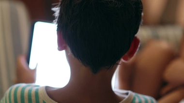 Comment protéger les enfants des risques d'Internet ?