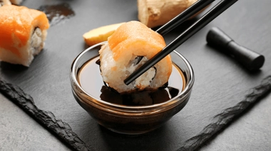 Pourquoi il faut arrêter de manger de la sauce soja sucrée