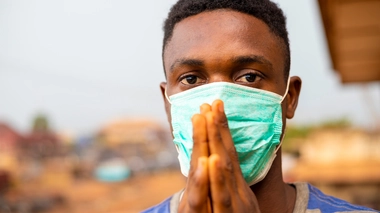 Le port du masque favorise la mauvaise haleine (photo d'illustration)