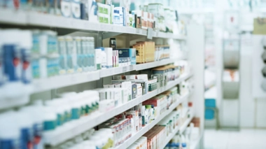 Les pharmaciens guinéens veulent réserver les médicaments aux pros