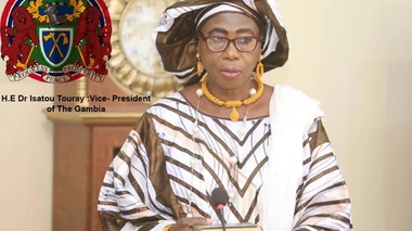 Isatu Touray, Vice-présidente gambienne (Illustration - Photo officielle)