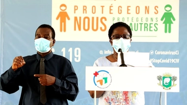 Le Dr Edith Kouassy lors d'un point presse dédié à l'évolution de la pandémie de coronavirus en Côte d'Ivoire