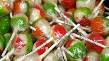 Contre la douleur... des sucettes à la morphine !