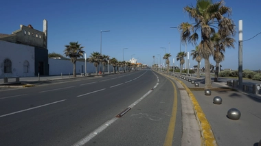 Depuis le début de l'état d'urgence, les rues de Casablanca sont dépeuplées