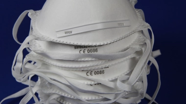 Une pile de masques FFP2 (photo d'illustration)