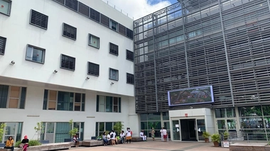 Les personnes infectées par le Covid-19 sont prises en charge par le CHU Felix Guyon à Saint Denis (Illustration)