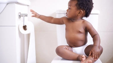 Plusieurs enfants n'ont pas accès aux toilettes