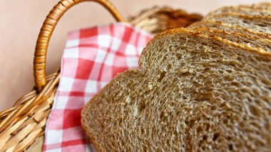 Le pain complet est le plus sain des pains
