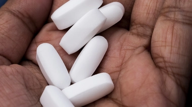 En Guinée, la difficile lutte contre les médicaments de la rue