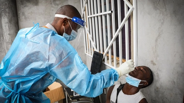 Le variant Omicron continue de gagner du terrain en Afrique 