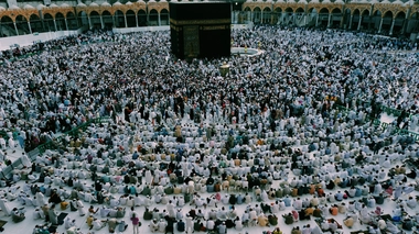 Les pèlerins vaccinés contre le Covid venant de l'étranger peuvent effectuer la Omra