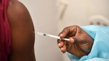 La vaccination anti-Covid s'ouvre aux adolescents ivoiriens 