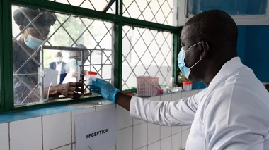 Le Centre Antituberculeux (CAT) de Brazzaville ne désemplit pas.