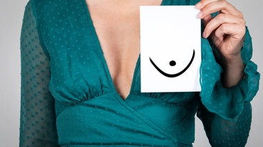 Une femme atteinte d'un cancer du sein