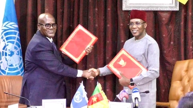 Contraception, santé maternelle... comment aider les Camerounaises isolées ?