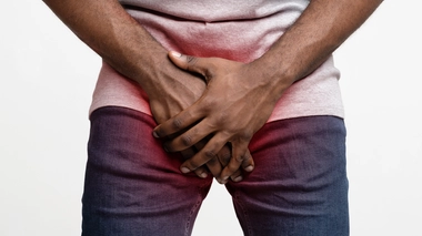 Il coince son pénis dans un anneau métallique pendant six mois