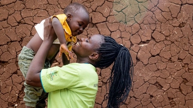 Phiona travaille au centre de santé de Rugaga IV en Ouganda pour former et aider les mères à accoucher de bébés sans VIH