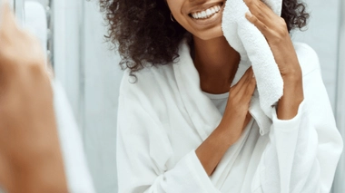 Il faut régulièrement laver votre serviette