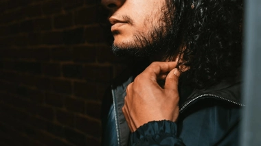 Le rappeur ISK se raconte dans La Consult' de Backs 