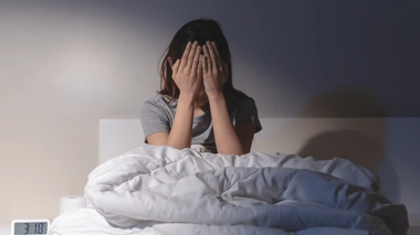 Quels sont les liens entre sommeil et sexualité ? Un sexologue nous explique !