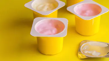 Y a-t-il un risque pour la santé à lécher l'opercule des yaourts ?