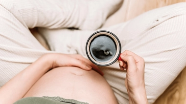 Peut-on boire du café quand on est enceinte ?