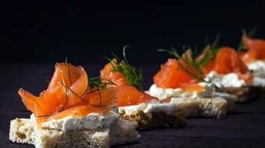 faut-il arrêter de manger du saumon ?